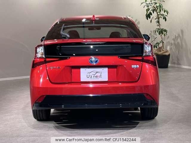 toyota prius 2019 CFJ1542244 image 2