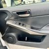lexus is 2019 CFJ1562345 image 5