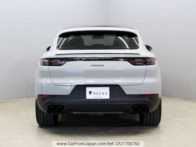 porsche cayenne 2022 CFJ1700782 image 2