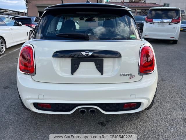 mini mini-others 2018 quick_quick_LDA-XN20_WMWXN920902H05319 image 2