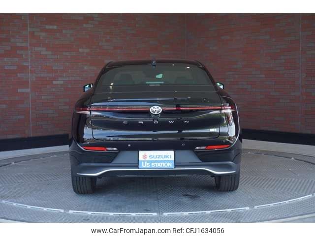 toyota crown 2023 CFJ1634056 image 2