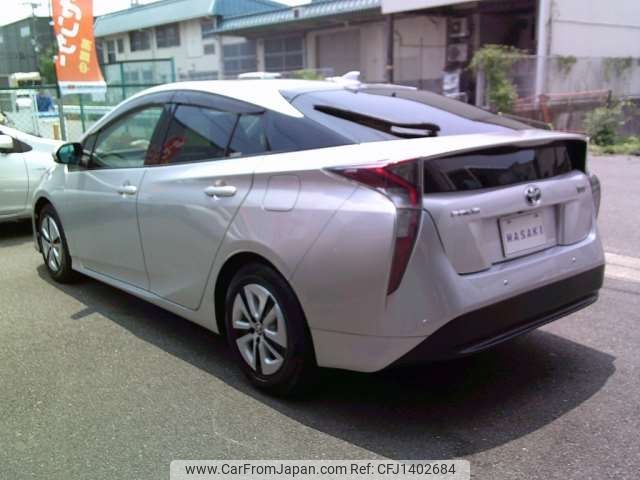 toyota prius 2016 CFJ1402684 image 2