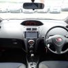 toyota vitz 2010 CFJ1617106 image 17