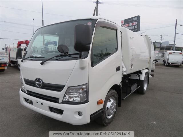 hino dutro 2018 -HINO--Hino Dutoro 2KG-XZU700X--XZU700-0008964---HINO--Hino Dutoro 2KG-XZU700X--XZU700-0008964- image 1