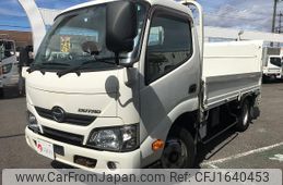 hino dutro 2017 CFJ1640453