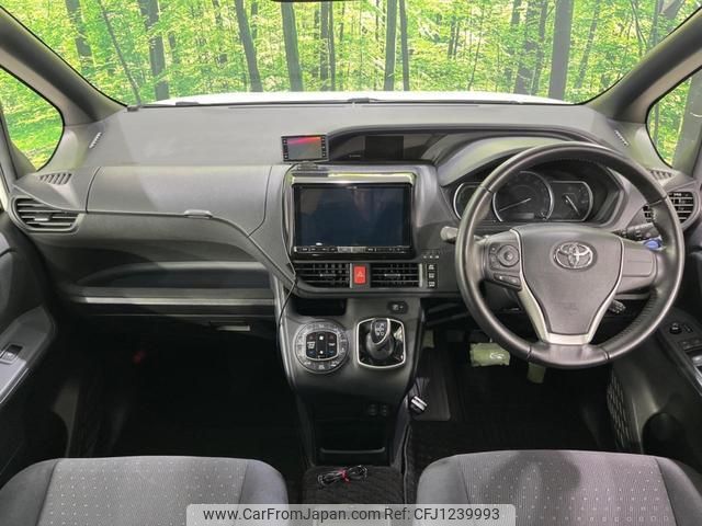 toyota voxy 2015 quick_quick_ZWR80G_ZWR80-0126964 image 2