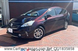 toyota prius-α 2014 CFJ1835858