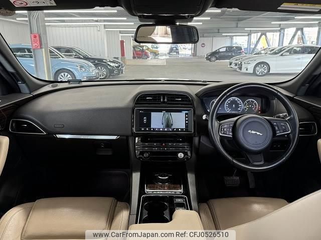 jaguar f-pace 2016 quick_quick_LDA-DC2NA_SADCA2AN2HA065636 image 2