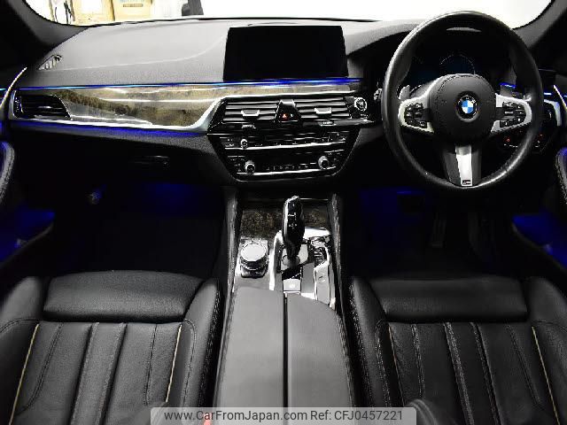 bmw 5-series 2017 quick_quick_DBA-JA20_WBAJA520X0WC08413 image 2