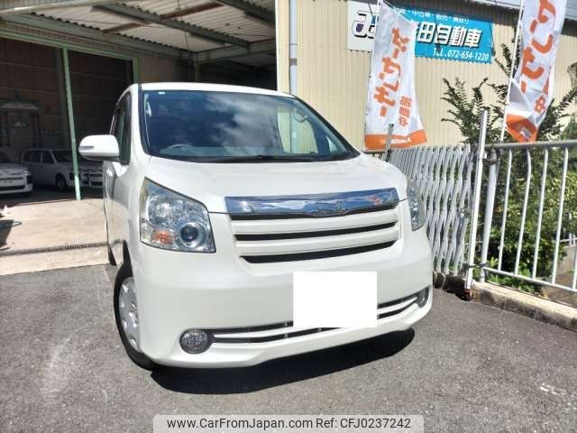 toyota noah 2007 -TOYOTA 【大阪 400ﾓ4786】--Noah DBA-ZRR70G--ZRR70-0012268---TOYOTA 【大阪 400ﾓ4786】--Noah DBA-ZRR70G--ZRR70-0012268- image 1