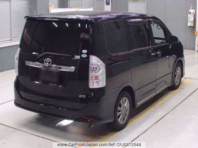 toyota voxy 2012 TE846 image 1