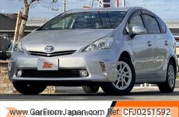 toyota prius-α 2015 -TOYOTA--Prius α DAA-ZVW41W--ZVW41-3358813---TOYOTA--Prius α DAA-ZVW41W--ZVW41-3358813-