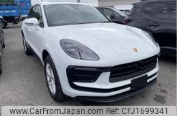 porsche macan 2024 CFJ1699341