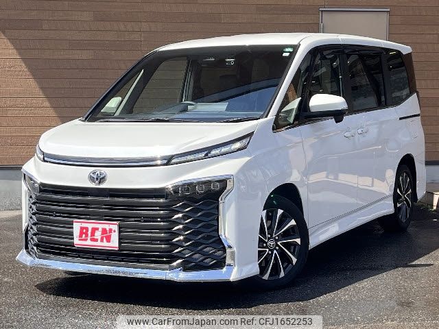 toyota voxy 2023 CFJ1652253 image 1