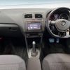 volkswagen polo 2017 -VOLKSWAGEN--VW Polo DBA-6RCJZ--WVWZZZ6RZHU103965---VOLKSWAGEN--VW Polo DBA-6RCJZ--WVWZZZ6RZHU103965- image 2