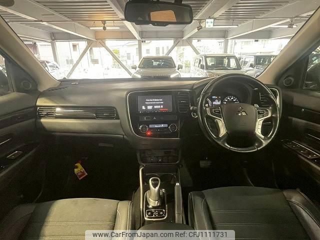 mitsubishi outlander-phev 2015 quick_quick_DLA-GG2W_GG2W-0307797 image 2