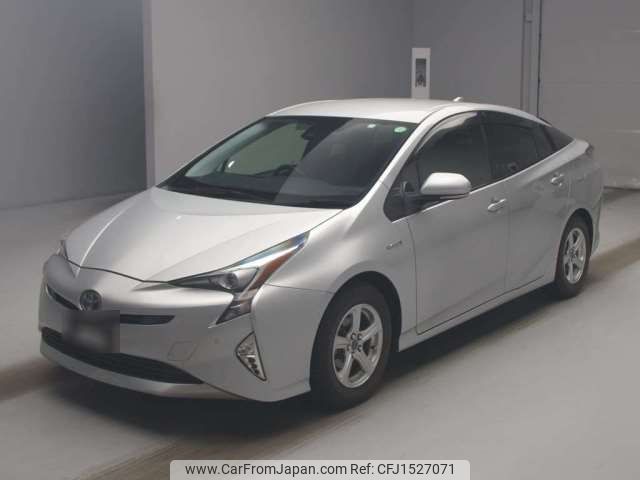 toyota prius 2018 CFJ1527071 image 1