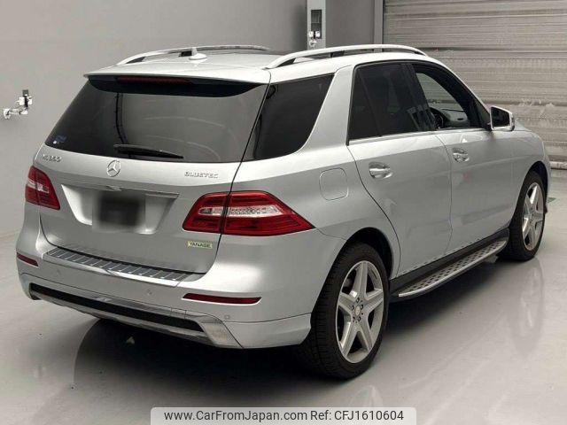 mercedes-benz ml-class 2014 CFJ1610604 image 2