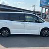 toyota voxy 2017 GOO_JP_700030018430250512001 image 3