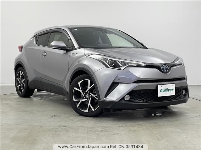 toyota c-hr 2017 -TOYOTA--C-HR DAA-ZYX10--ZYX10-2039655---TOYOTA--C-HR DAA-ZYX10--ZYX10-2039655- image 1