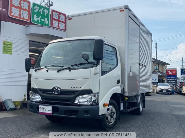 toyota dyna-truck 2016 GOO_NET_EXCHANGE_1020240A30220516W001 image 1