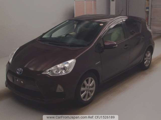 toyota aqua 2014 CFJ1526189 image 1