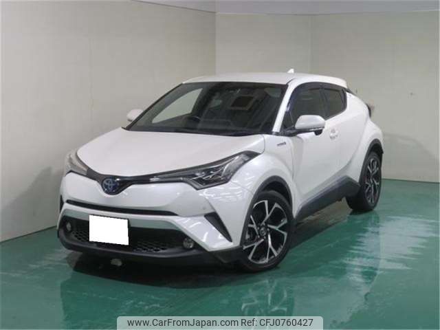 toyota c-hr 2017 -TOYOTA--C-HR DAA-ZYX10--ZYX10-2076546---TOYOTA--C-HR DAA-ZYX10--ZYX10-2076546- image 1