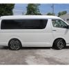 toyota hiace-wagon 2013 GOO_JP_700040407230240623001 image 35