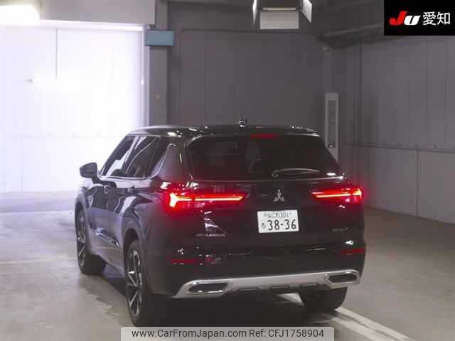mitsubishi outlander-phev 2024 CFJ1758904 image 2