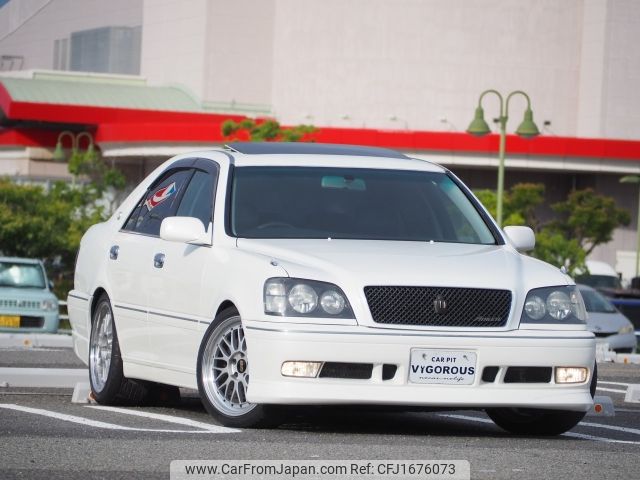 toyota crown 2002 CFJ1676073 image 1