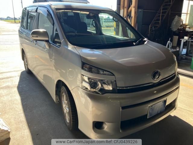 toyota voxy 2013 -TOYOTA--Voxy DBA-ZRR70G--ZRR70-0574532---TOYOTA--Voxy DBA-ZRR70G--ZRR70-0574532- image 1