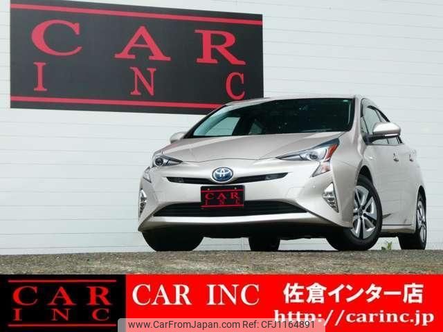 toyota prius 2016 quick_quick_DAA-ZVW51_ZVW51-8001813 image 2