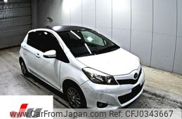 toyota vitz 2013 -TOYOTA--Vitz KSP130-2100037---TOYOTA--Vitz KSP130-2100037-