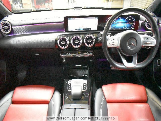 mercedes-benz a-class 2019 CFJ1799416 image 2