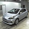 toyota aqua 2013 -TOYOTA--AQUA NHP10-6194208---TOYOTA--AQUA NHP10-6194208- image 5