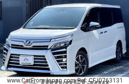 toyota voxy 2018 quick_quick_ZRR80W_ZRR80-0431048
