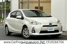 toyota aqua 2013 -TOYOTA--AQUA DAA-NHP10--NHP10-6222074---TOYOTA--AQUA DAA-NHP10--NHP10-6222074-