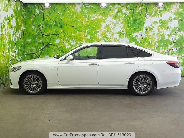toyota crown-hybrid 2018 CFJ1613029 image 2