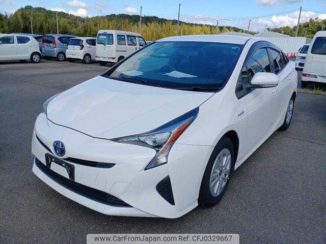 toyota prius 2017 -TOYOTA--Prius DAA-ZVW51--ZVW51-8035021---TOYOTA--Prius DAA-ZVW51--ZVW51-8035021- image 1