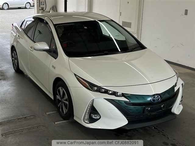 toyota prius-phv 2017 -TOYOTA--Prius PHV ZVW52-3013668---TOYOTA--Prius PHV ZVW52-3013668- image 1