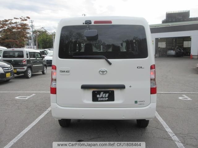 toyota townace-van 2025 CFJ1808464 image 2