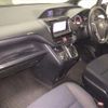 toyota noah 2016 CFJ1474200 image 5