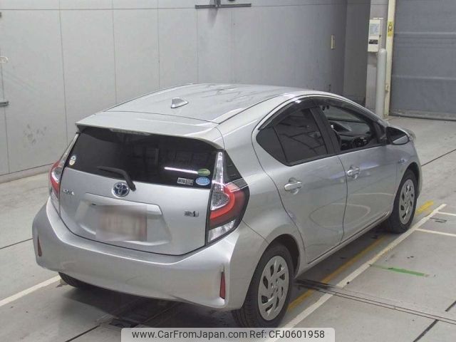 toyota aqua 2018 -TOYOTA--AQUA NHP10-6683265---TOYOTA--AQUA NHP10-6683265- image 2