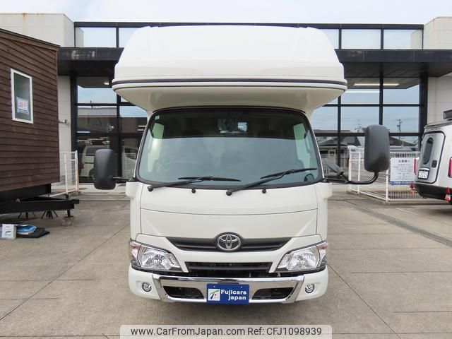 toyota camroad 2022 GOO_JP_700020483830250428002 image 1