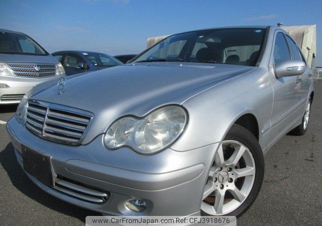mercedes-benz c-class 2005 REALMOTOR_Y2019120047M-10 image 1