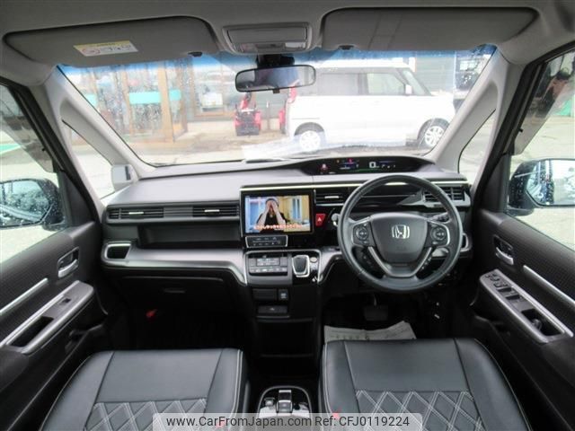 honda stepwagon 2018 quick_quick_6AA-RP5_RP5-1078234 image 2