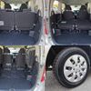 toyota noah 2013 CFJ1563921 image 8