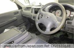 nissan caravan-bus 2005 CFJ1633648