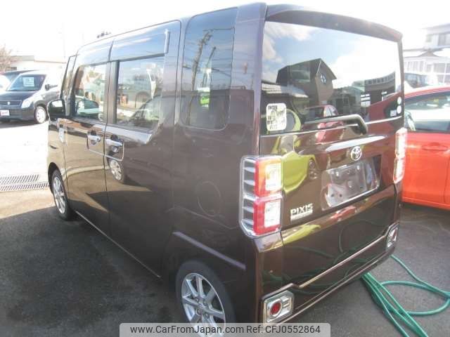 toyota pixis-mega 2017 -TOYOTA--Pixis Mega DBA-LA700A--LA700A-0009231---TOYOTA--Pixis Mega DBA-LA700A--LA700A-0009231- image 2