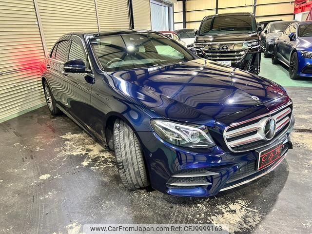 mercedes-benz e-class 2019 quick_quick_213004C_WDD2130042A527556 image 2